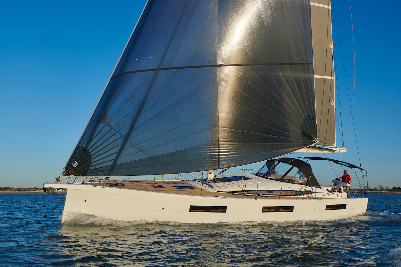 Jeanneau Yacht 60